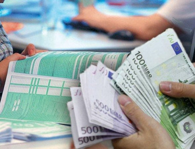 Επιστροφή φόρου σήμερα σε 250.000 φορολογούμενους - Δείτε αν είστε δικαιούχοι